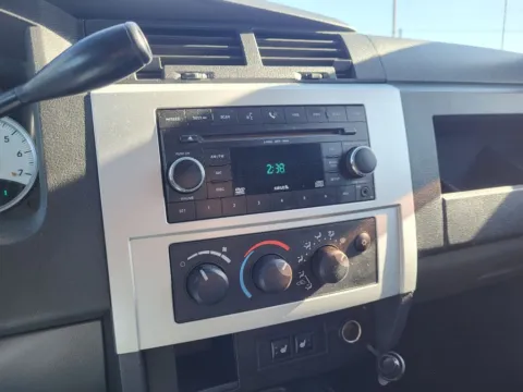 More photos of 2009 Dodge Dakota Laramie at Dorsett Nissan, IN