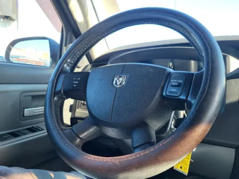 More photos of 2009 Dodge Dakota Laramie at Dorsett Nissan, IN
