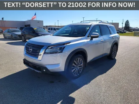 Silver 2023 Nissan Pathfinder SL for sale in Terre Haute, IN