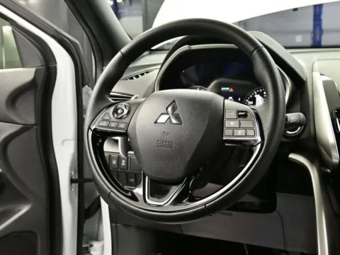 More photos of 2024 Mitsubishi Eclipse Cross SEL at Dorsett Nissan, IN