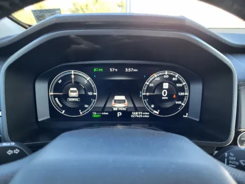 More photos of 2024 Mitsubishi Outlander PHEV SE at Dorsett Nissan, IN