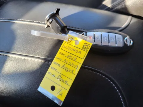 Photos of 2018 Nissan Rogue SL for sale in Terre Haute, IN at Dorsett Nissan