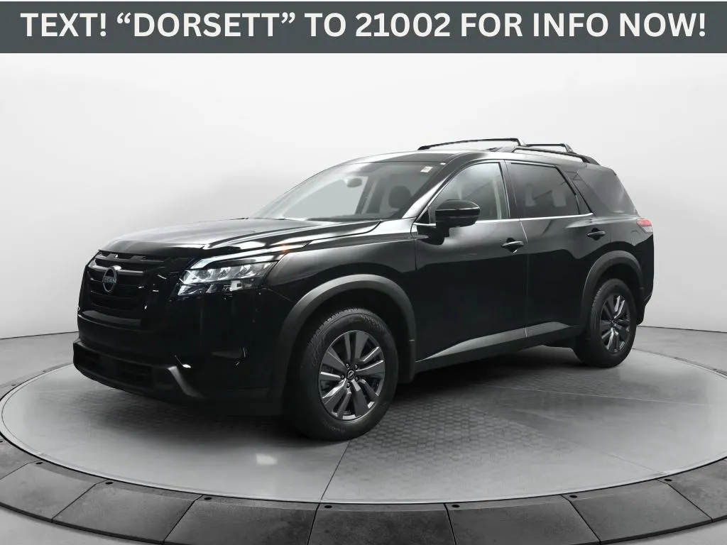 Black 2025 Nissan Pathfinder SV for sale in Terre Haute, IN