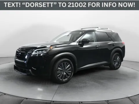 Black 2025 Nissan Pathfinder SL for sale in Terre Haute, IN