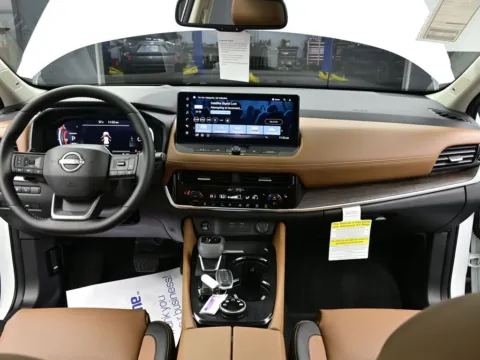 Photos of 2026 Nissan Rogue Platinum for sale in Terre Haute, IN at Dorsett Nissan