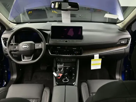 Photos of 2026 Nissan Rogue Platinum for sale in Terre Haute, IN at Dorsett Nissan