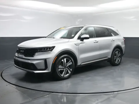 Silver 2024 Kia Sorento Hybrid EX for sale in Terre Haute, IN