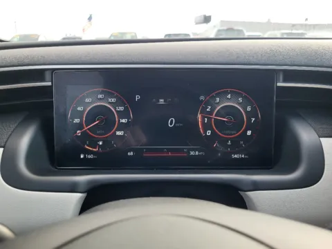 More photos of 2024 Hyundai Tucson Limited at Dorsett Mitsubishi, IN