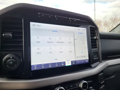 More photos of 2023 Ford F-150 XLT at Dorsett Mitsubishi, IN