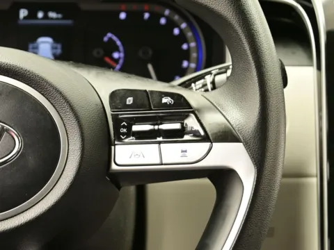 Photos of 2023 Hyundai Tucson SEL for sale in Terre Haute, IN at Dorsett Mitsubishi