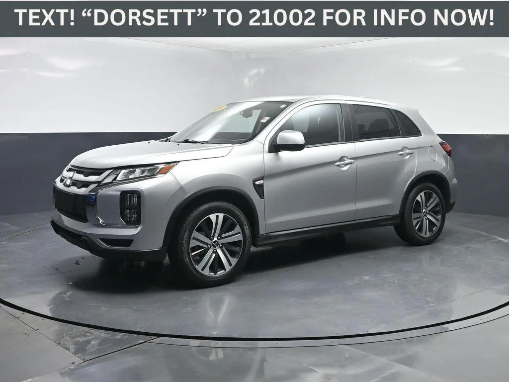 2024 Mitsubishi Outlander Sport ES's photo