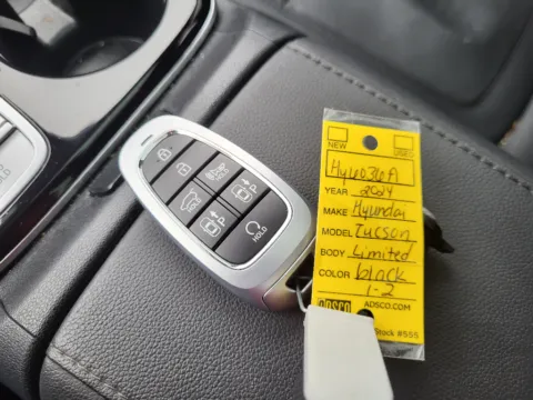 Photos of 2024 Hyundai Tucson Limited for sale in Terre Haute, IN at Dorsett Mitsubishi