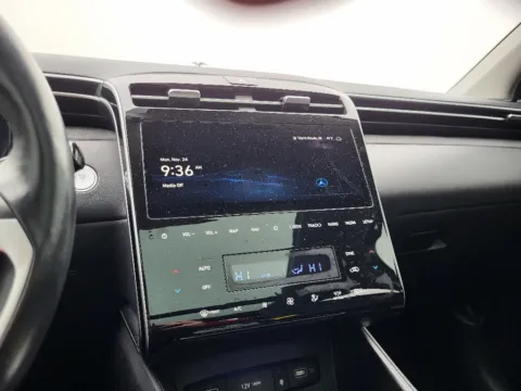 More photos of 2024 Hyundai Tucson Limited at Dorsett Mitsubishi, IN