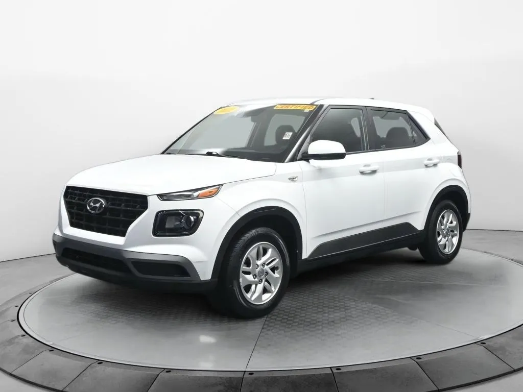 2022 Hyundai Venue SE