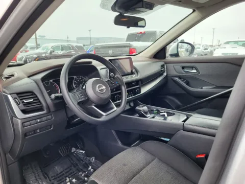 More photos of 2023 Nissan Rogue SV at Dorsett Mitsubishi, IN