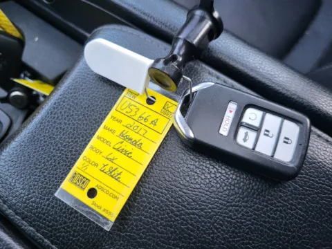 More photos of 2017 Honda Civic Touring at Dorsett Mitsubishi, IN