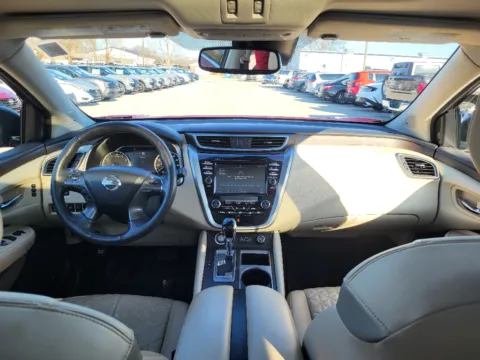 Photos of 2021 Nissan Murano Platinum for sale in Terre Haute, IN at Dorsett Mitsubishi
