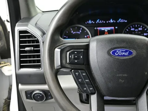 More photos of 2019 Ford F-250 Super Duty XLT at Dorsett Mitsubishi, IN