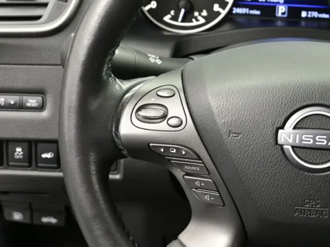 More photos of 2023 Nissan Murano Platinum at Dorsett Mitsubishi, IN