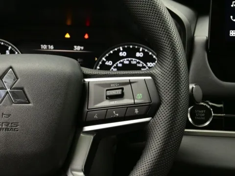 More photos of 2026 Mitsubishi Outlander Trail Edition at Dorsett Mitsubishi, IN