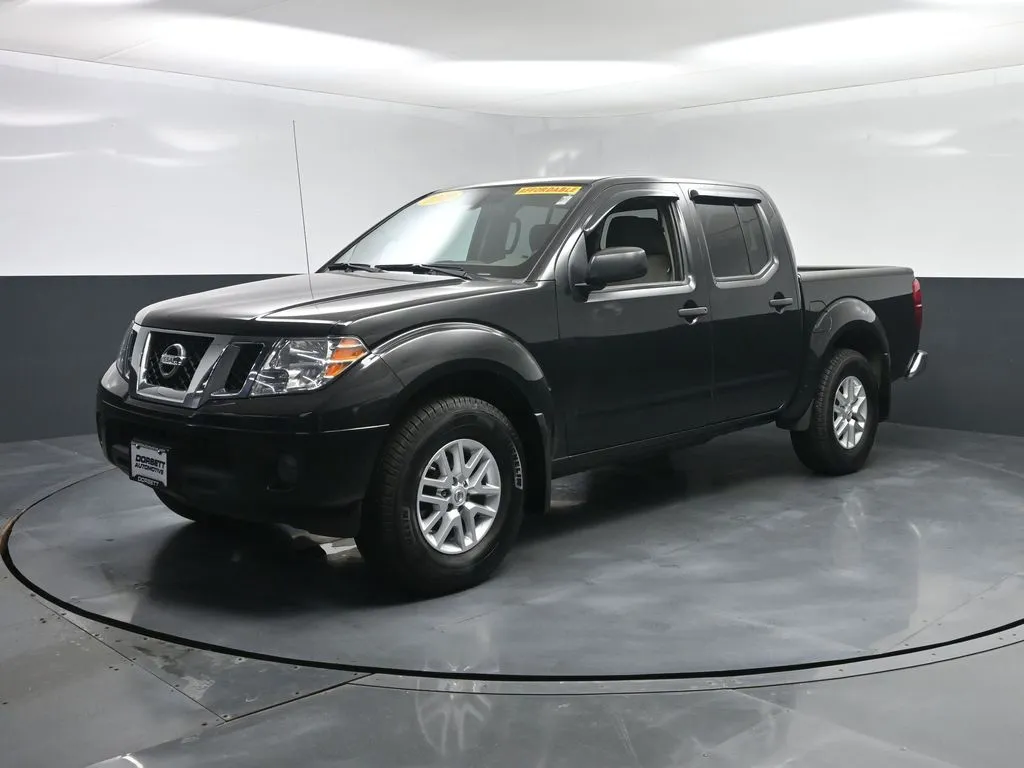 2019 Nissan Frontier SV's photo