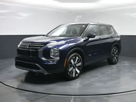 Blue 2026 Mitsubishi Outlander SE for sale in Terre Haute, IN