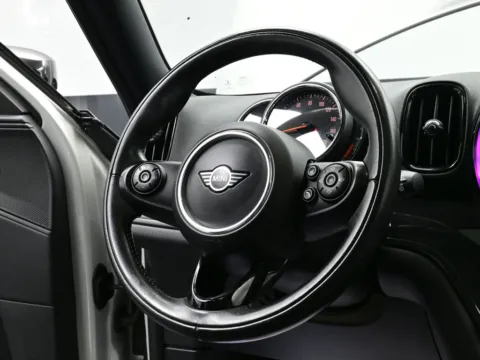 More photos of 2021 MINI Countryman Oxford Edition at Dorsett Mitsubishi, IN
