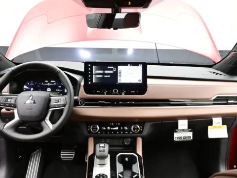 Photos of 2026 Mitsubishi Outlander SEL for sale in Terre Haute, IN at Dorsett Mitsubishi