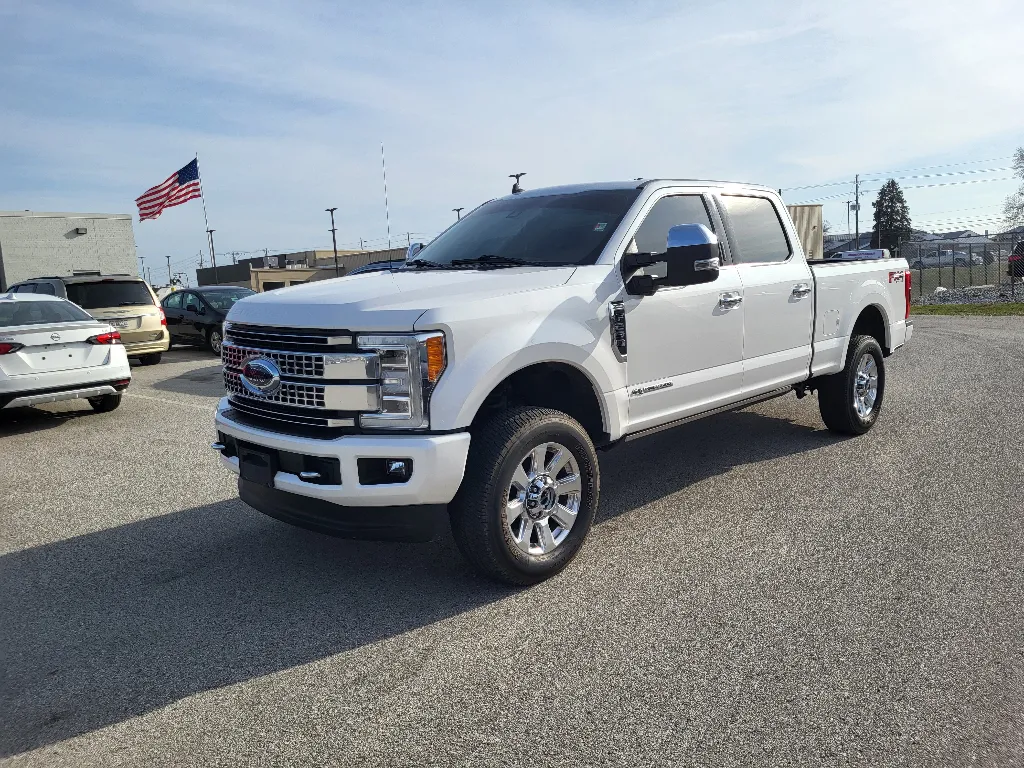 White 2019 Ford F-250 Super Duty Platinum for sale in Terre Haute, IN