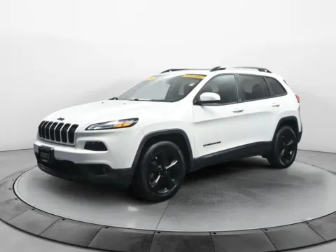 White 2018 Jeep Cherokee Limited for sale in Terre Haute, IN