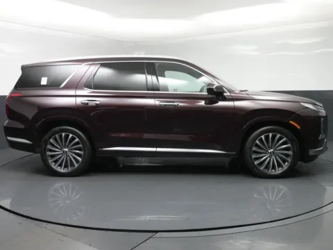 More photos of 2024 Hyundai Palisade Calligraphy at Dorsett Mitsubishi, IN
