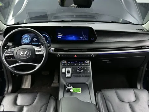 Photos of 2024 Hyundai Palisade Limited for sale in Terre Haute, IN at Dorsett Mitsubishi