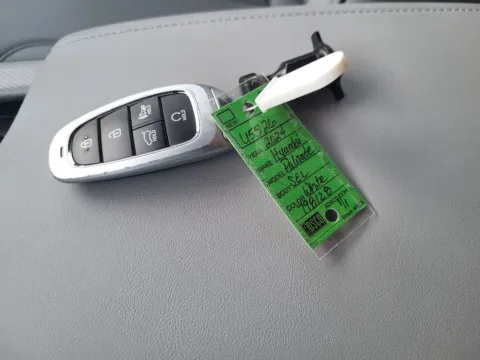 Photos of 2024 Hyundai Palisade SEL for sale in Terre Haute, IN at Dorsett Mitsubishi