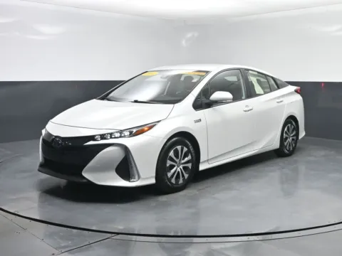 White 2022 Toyota Prius Prime XLE for sale in Terre Haute, IN