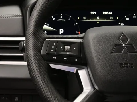 More photos of 2026 Mitsubishi Outlander SE at Dorsett Mitsubishi, IN