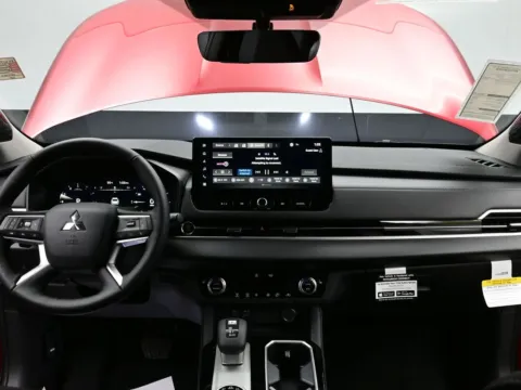 Photos of 2026 Mitsubishi Outlander SE for sale in Terre Haute, IN at Dorsett Mitsubishi