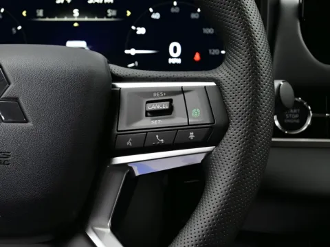 More photos of 2026 Mitsubishi Outlander SEL at Dorsett Mitsubishi, IN