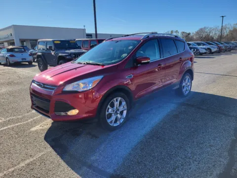 Red 2015 Ford Escape Titanium for sale in Terre Haute, IN