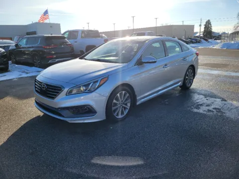 Silver 2016 Hyundai Sonata 2.4L Limited for sale in Terre Haute, IN