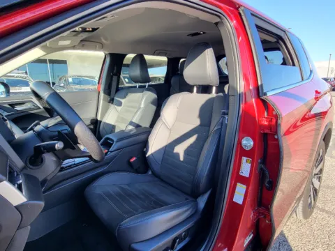 Photos of 2025 Mitsubishi Outlander SE for sale in Terre Haute, IN at Dorsett Mitsubishi