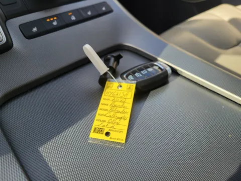 More photos of 2022 Hyundai Palisade Calligraphy at Dorsett Mitsubishi, IN