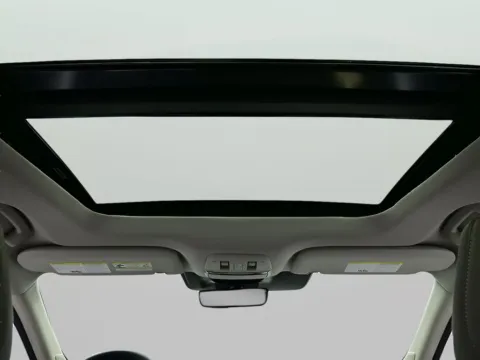 Another view of 2025 Nissan Murano Platinum for sale in Terre Haute, IN at Dorsett Mitsubishi