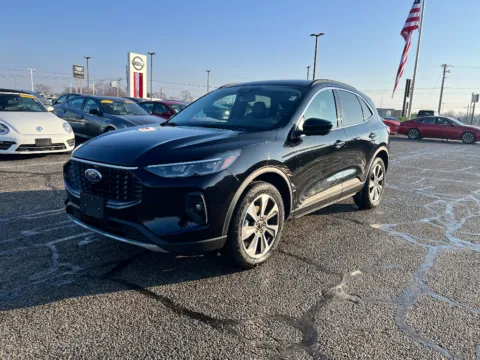 Black 2024 Ford Escape Platinum for sale in Terre Haute, IN