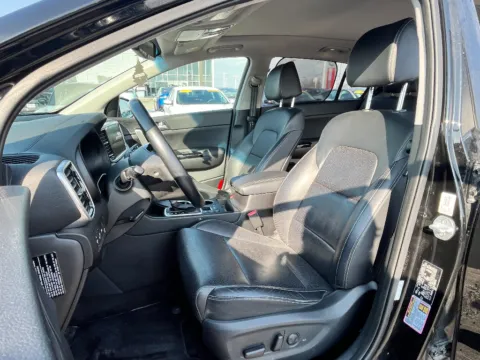 Photos of 2020 Kia Sportage EX for sale in Terre Haute, IN at Dorsett Mitsubishi