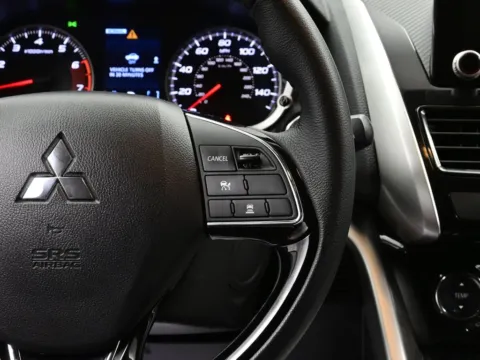 More photos of 2025 Mitsubishi Eclipse Cross SE at Dorsett Mitsubishi, IN