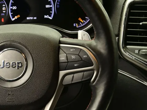 More photos of 2017 Jeep Grand Cherokee Trailhawk at Dorsett Mitsubishi, IN