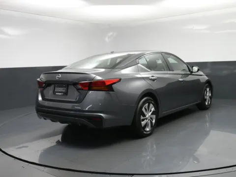 More photos of 2025 Nissan Altima S at Dorsett Mitsubishi, IN