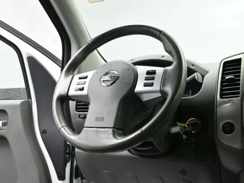 More photos of 2019 Nissan Frontier SL at Dorsett Mitsubishi, IN