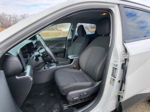 More photos of 2025 Hyundai Kona SEL at Dorsett Mitsubishi, IN