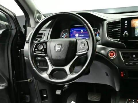More photos of 2022 Honda Pilot EX-L at Dorsett Mitsubishi, IN